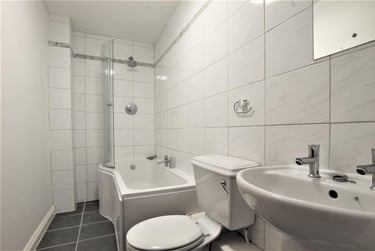 3 bed flat, Shortridge Terrace, Jesmond, Newcastle, NE22JE - Image 4